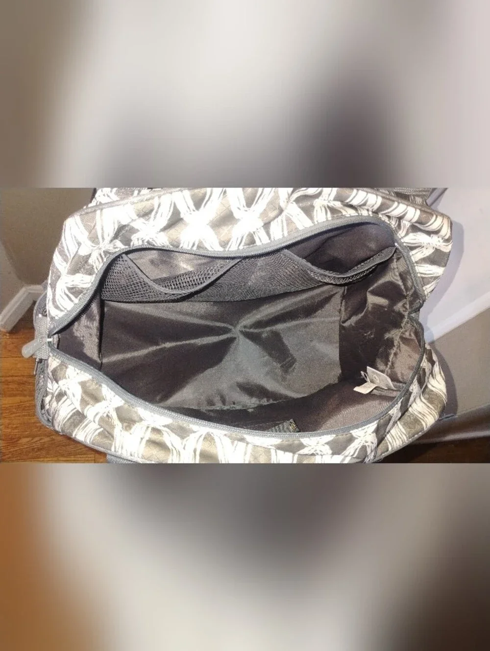 Thirty -one All in Tote Gray and White Patterned Crossbody Tote Bag